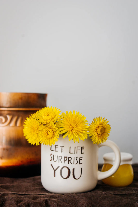 Floral-Inspired Coffee Mugs for a Cozy Morning Ritual
