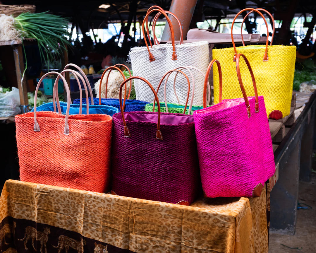 Chic and Functional Tote Bags for Health-Conscious Moms