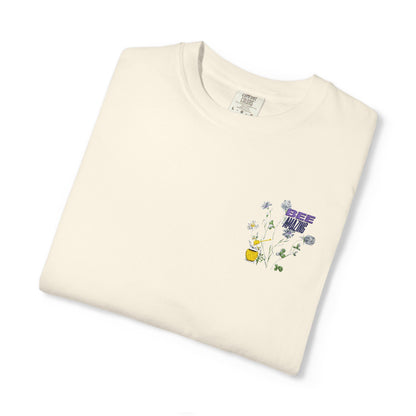 Floral Bee Chest Pocket T‑Shirt — Tiny Wildflower & Bee Graphic