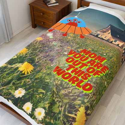 Out of This World Mom Velveteen Plush Blanket - Cozy Gift for Mother's Day & Birthdays