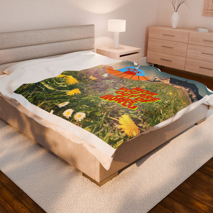 Out of This World Mom Velveteen Plush Blanket - Cozy Gift for Mother's Day & Birthdays